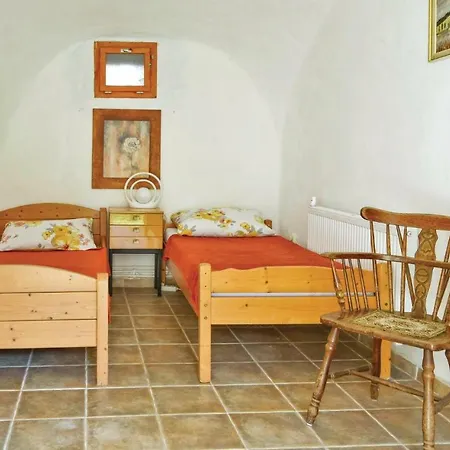Four Bedroom Holiday In Protivín