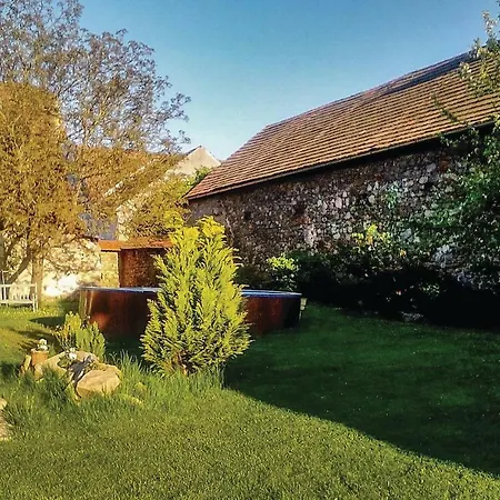 Four Bedroom Holiday In *