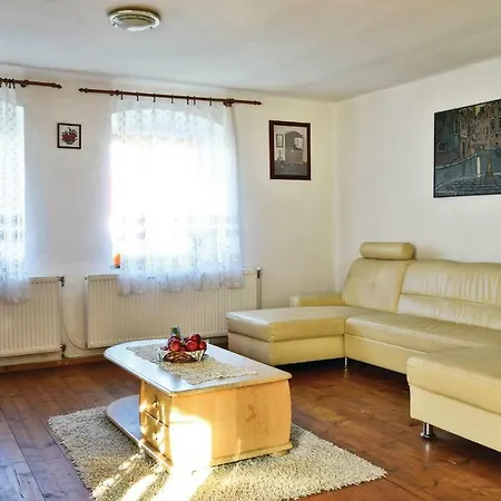 Four Bedroom Holiday In * Protivín