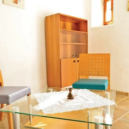 Σπίτι διακοπών Four Bedroom Holiday In